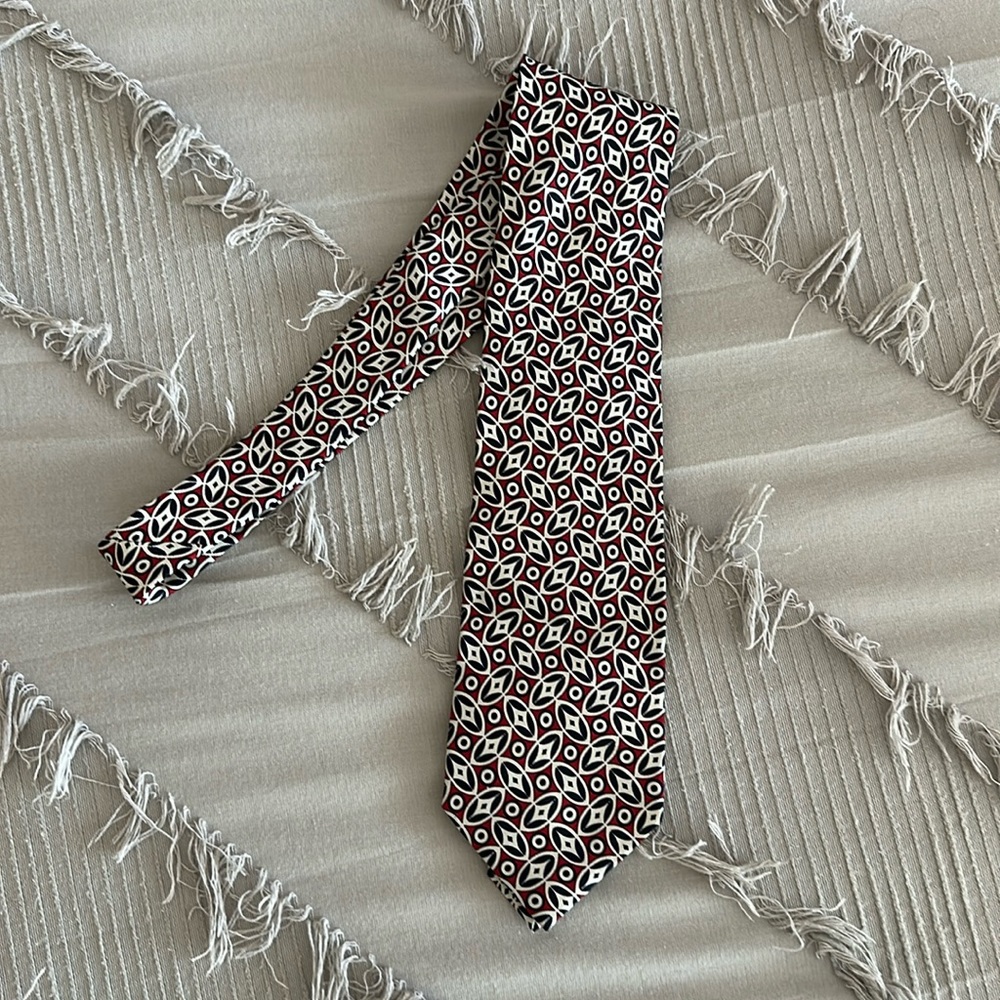 Yves Saint Laurent tie